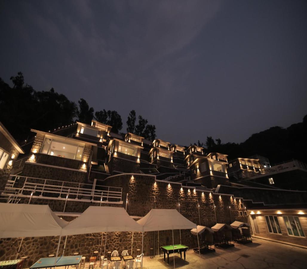 360 South, Khandala Lonavala Exterior foto